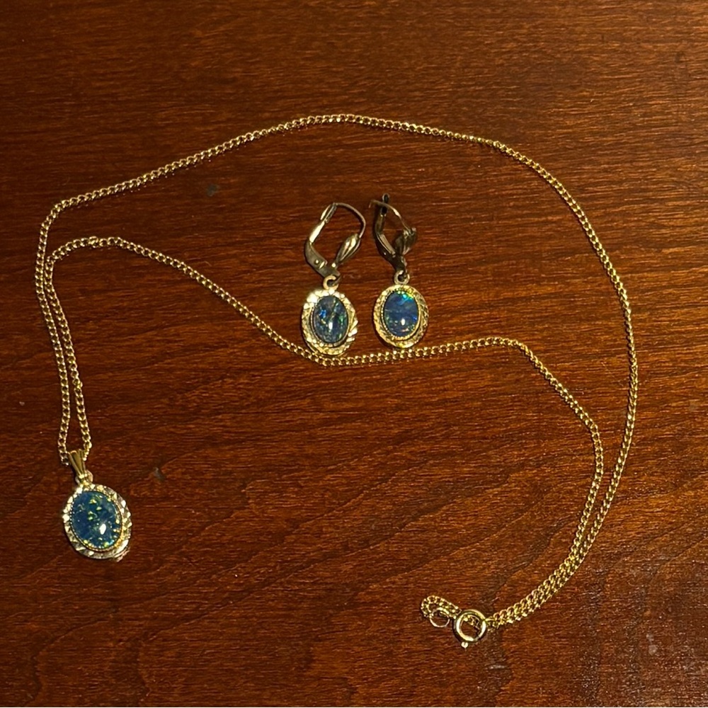 Gold-toned Necklace & Earrings with Blue/Green Stones